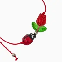 Браслет-оберег &laquo;Красная нить&raquo; тюльпан с божей коровкой, цвет красно-зелёный