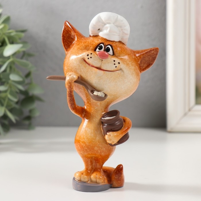 Сувенир полистоун лак Сувенир полистоун лак "Котик-повар с кашей в горшочке" 8,2х7х14,3 см