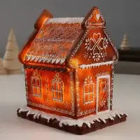 Фигурка светящаяся &laquo;Пряничный домик&raquo;, 14.5&times;11.5&times;16.5 см