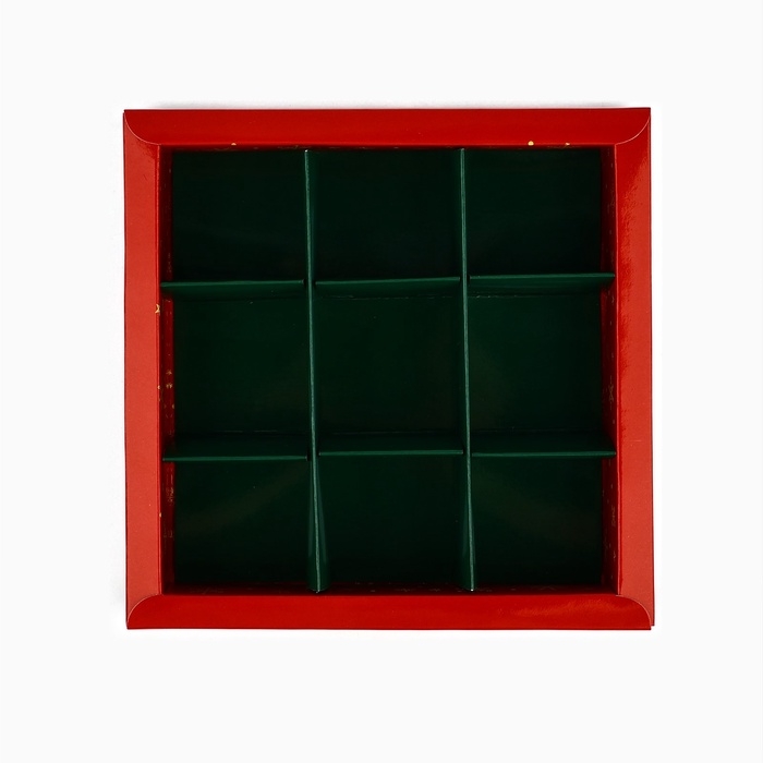 Коробка под 9 конфет с ячейками «Ёлочки», 14.5 х 14.5 х 3 см Коробка под 9 конфет с ячейками «Ёлочки», 14.5 х 14.5 х 3 см