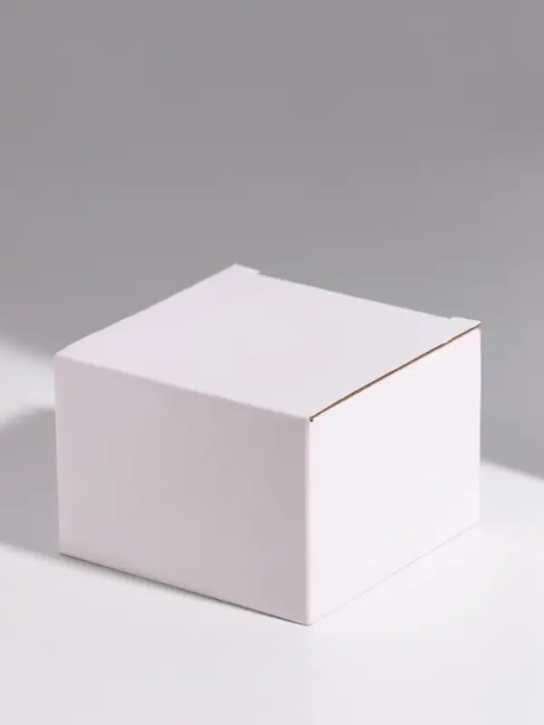 Шкатулка стеклянная &laquo;Золотой воробей&raquo; 8.8&times;8.8&times;9.5 см