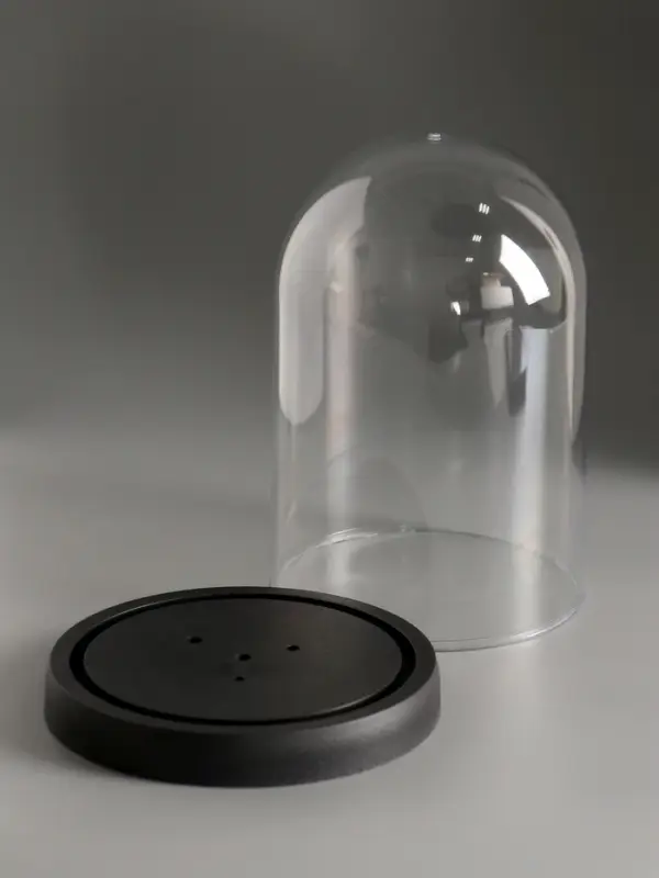 Купол-клош на подставке пластик 14х14х19 см Купол-клош на подставке пластик 14х14х19 см