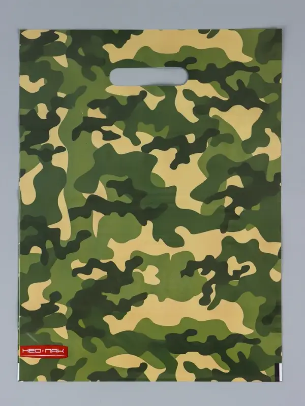 Пакет подарочный &laquo;Камуфляж&raquo;, полиэтиленовый с вырубной ручкой 30&times;40 см, 60 мкм