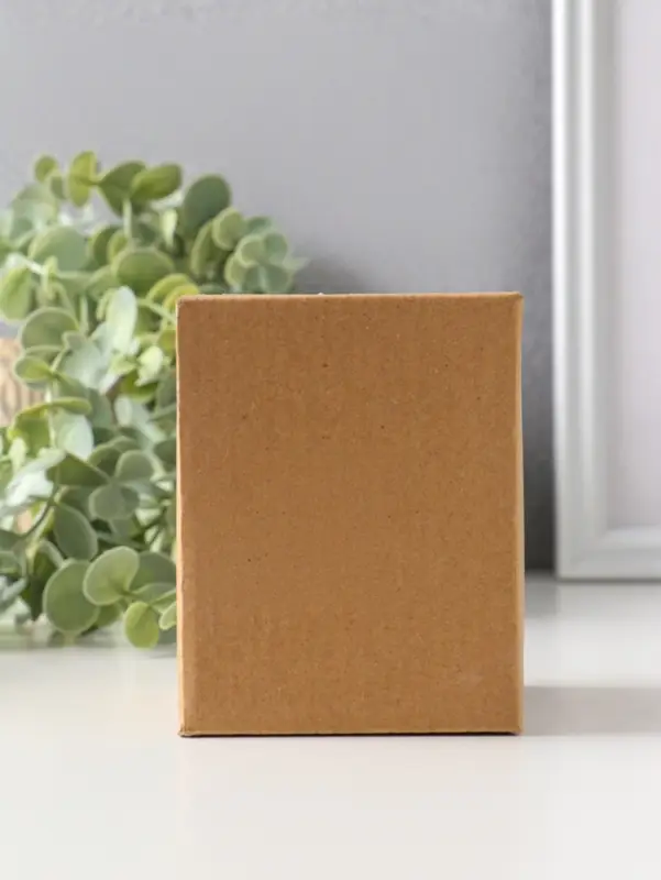 Шкатулка керамика с золотой линией "Птичка" 7х7х9 см