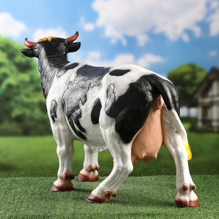 Садовая фигура из полистоуна &laquo;Корова&raquo;, 79&times;26&times;50 см