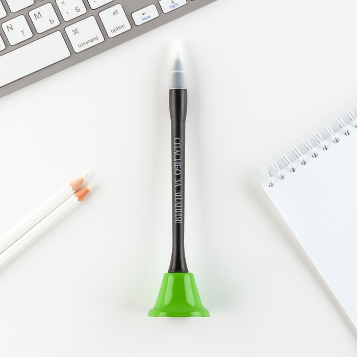 Подарочный набор «Лучшему учителю»: ежедневник и ручка-колокольчик (шариковая, синяя паста, 1 мм) Подарочный набор «Лучшему учителю»: ежедневник и ручка-колокольчик (шариковая, синяя паста, 1 мм)