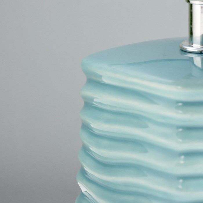 Настольная лампа Настольная лампа "Синбола" E14 40Вт зеленый 14х14х26,5 см RISALUX