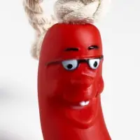 Игрушка для собак &laquo;Сосиска в очках на верёвке&raquo;, 14 см, винил, красная