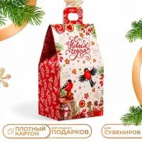 Подарочная коробка «Домик Снегири»,9.1×7×15.7 см