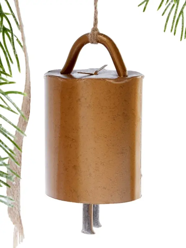 Декоративный венок &laquo;Ель с колокольчиком&raquo;, d=55 см, 30 LED, от батареек CR2032&times;2, свечение тёплое белое