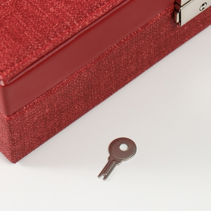 Шкатулка кожзам для украшений  Шкатулка кожзам для украшений "Красная" комбинированная 26,7х18,5х7,5 см