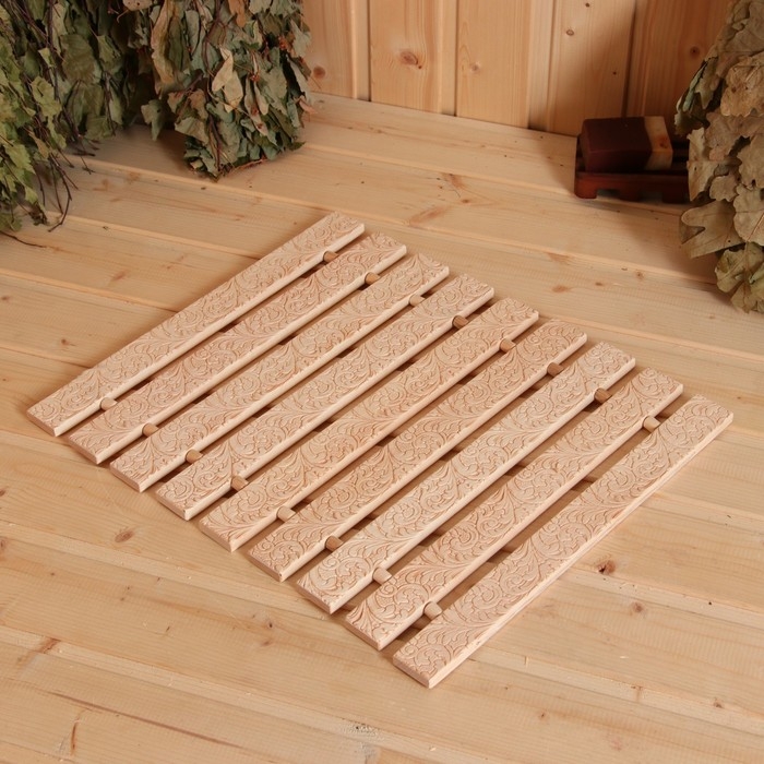 Коврик- сидушка для бани из липы, тиснение Русские узоры, 42х35х1 см Коврик- сидушка для бани из липы, тиснение Русские узоры, 42х35х1 см