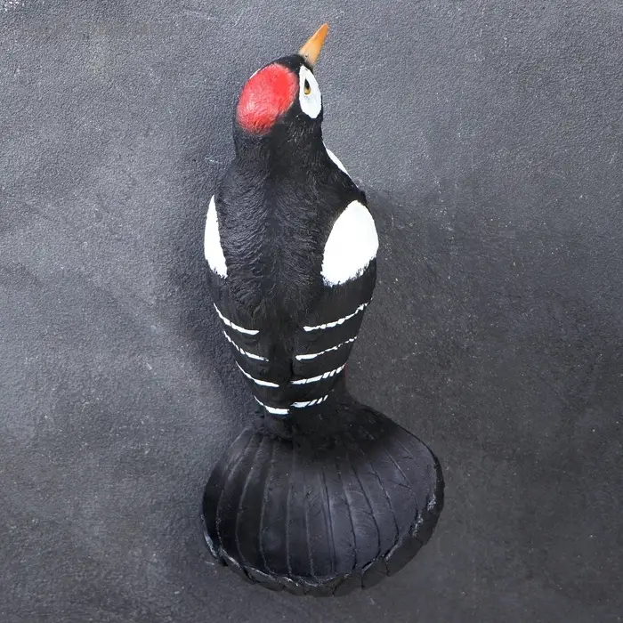 Садовая фигура - кормушка из полистоуна &laquo;Дятел&raquo;, подвесная, 26&times;11.5&times;10.5 см