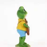 Садовая фигура из полистоуна &laquo;Лягушонок с гитарой&raquo;, 8.5&times;11&times;25 см, Greengo