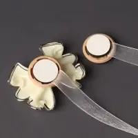 Подхват для штор &laquo;Бант&raquo;, 6&times;5 см, молочный