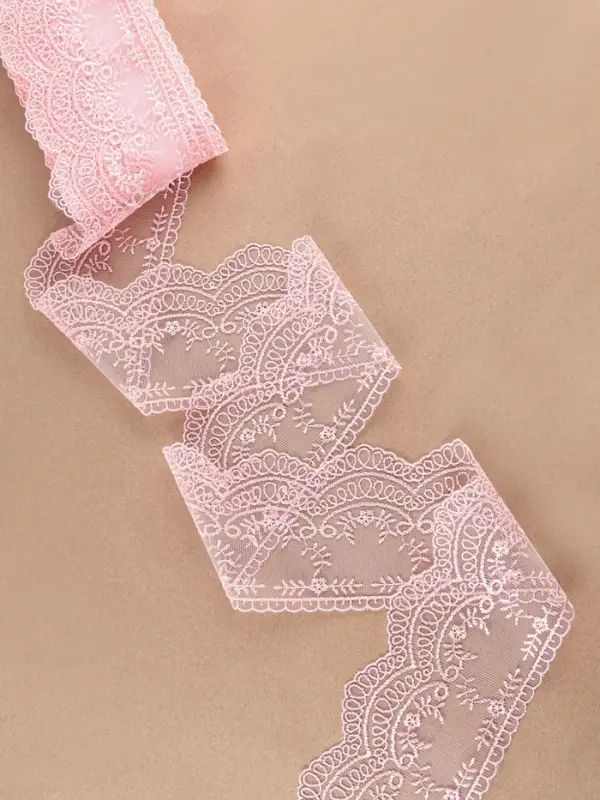 Кружево на сетке, 95 мм, 11&plusmn;1 м, нежно-розовое