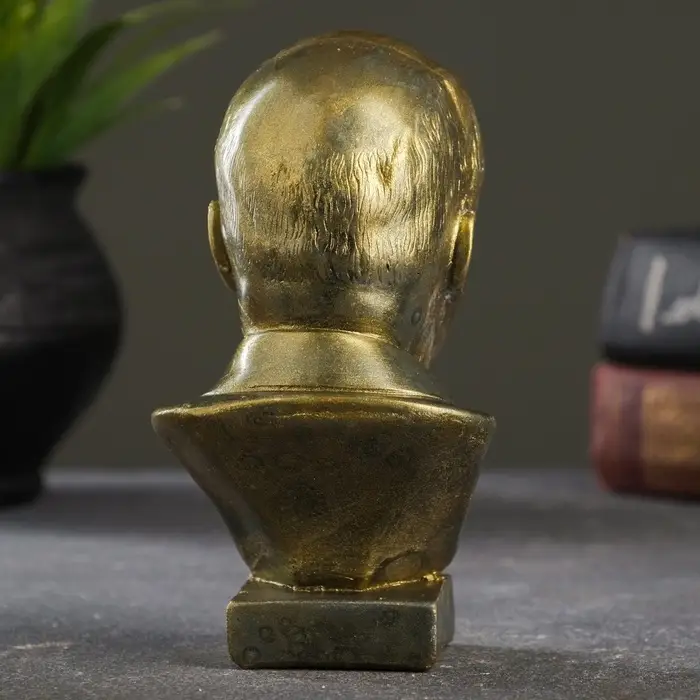 Бюст &laquo;Ленин В.И.&raquo;, фигурка гипс, под латунь, 13&times;8&times;8 см