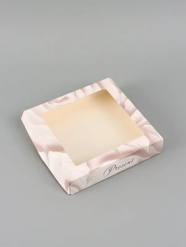 Коробка подарочная складная &laquo;Подарок&raquo;, 20&times;20&times;4 см, с окном