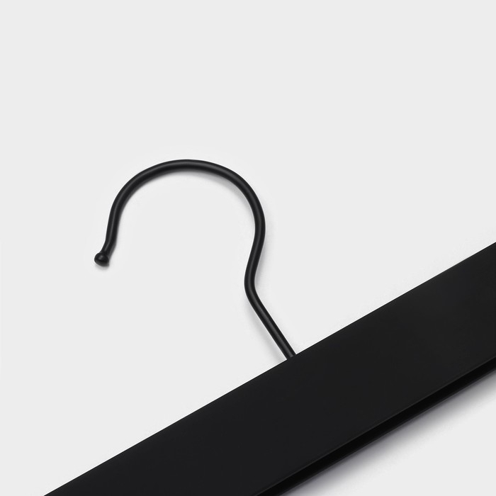 Вешалки для брюк и юбок LaDо́m Soft-touch, 32,5×13 см, 2 шт, с зажимами, цвет чёрный Вешалки для брюк и юбок LaDо́m Soft-touch, 32,5×13 см, 2 шт, с зажимами, цвет чёрный