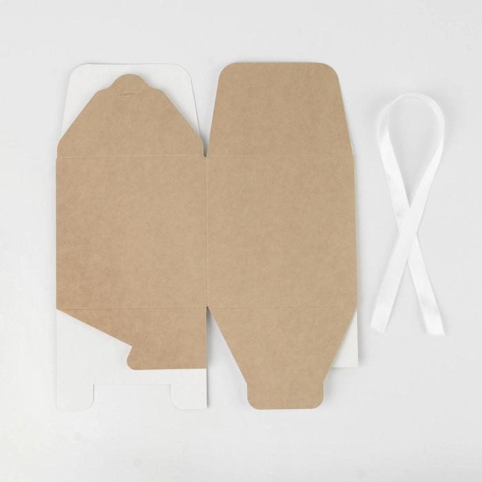 Коробка подарочная складная крафтовая, упаковка, 18 х 18 х 18 см Коробка подарочная складная крафтовая, упаковка, 18 х 18 х 18 см