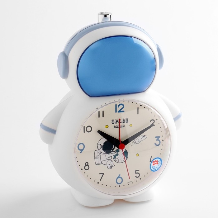 Часы - будильник настольные Часы - будильник настольные "Космонавт" детские, плавный ход, d-10 см, 15 х 18.5 см, 2АА