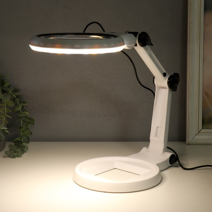 Лампа-лупа х4 х8 для творчества LEDx24 от 3AAA USB линзы d=2,95 и 12 см 5,5х19,7х40,5 см Лампа-лупа х4 х8 для творчества LEDx24 от 3AAA USB линзы d=2,95 и 12 см 5,5х19,7х40,5 см