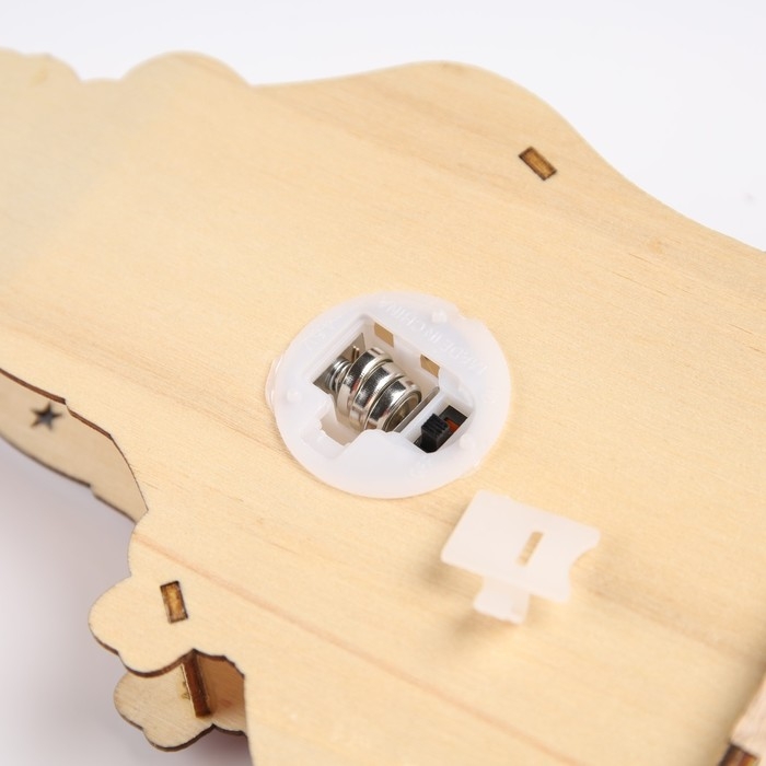 Светодиодная фигура «Дед Мороз» 14 × 20 × 2.5 см, дерево, батарейки LR1130х3 (в комплекте), свечение тёплое белое