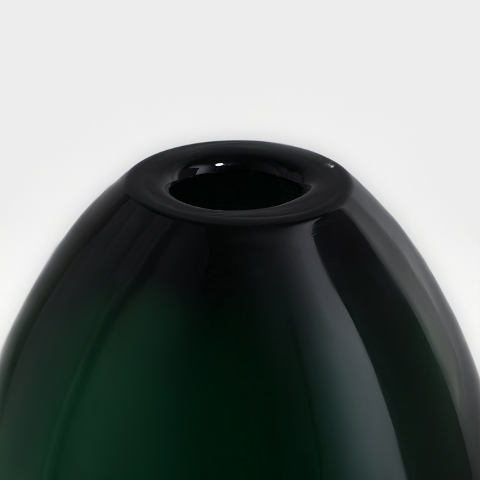 Ваза для цветов «Джозефина» из прозрачного зеленого стекла 12 х 10 х 10 см Ваза для цветов «Джозефина» из прозрачного зеленого стекла 12 х 10 х 10 см