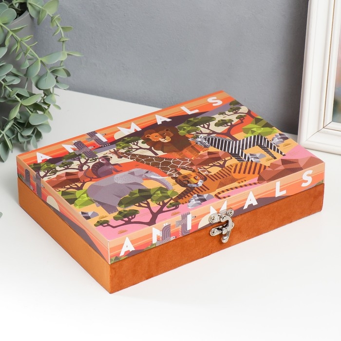 Шкатулка дерево Шкатулка дерево "Звери Африки" кожзам и бархат 5,5х24х17 см