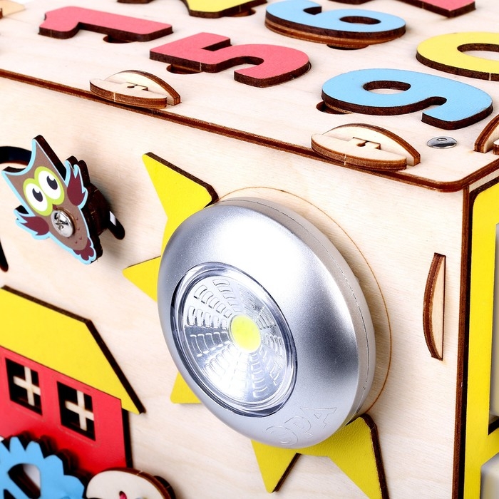 Бизиборд «Кубик» 24 × 24 × 24 см Бизиборд «Кубик» 24 × 24 × 24 см