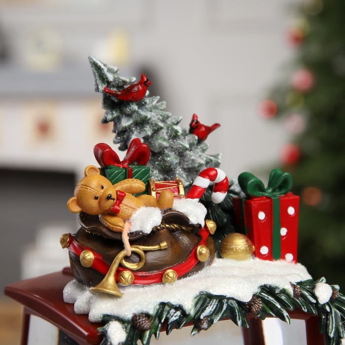 Фигура светодиодная «Праздничный трактор», 25х13х21 см, музыка, батарейки ААх3 (не в комплекте), USB, свечение тёплое белое Фигура светодиодная «Праздничный трактор», 25х13х21 см, музыка, батарейки ААх3 (не в комплекте), USB, свечение тёплое белое