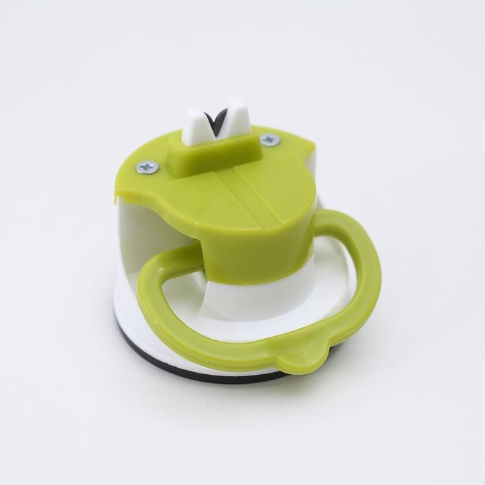 Точилка для ножей на присоске Libra Plast, пластик, цвет микс Точилка для ножей на присоске Libra Plast, пластик, цвет микс