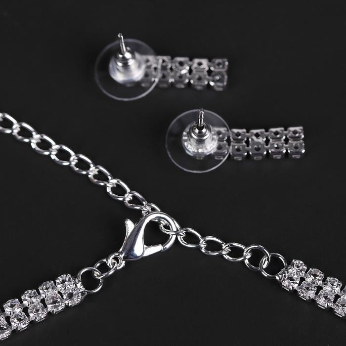 Набор 2 предмета: серьги, чокер «Лёд» два ряда, цвет белый в серебре, 32 см Набор 2 предмета: серьги, чокер «Лёд» два ряда, цвет белый в серебре, 32 см