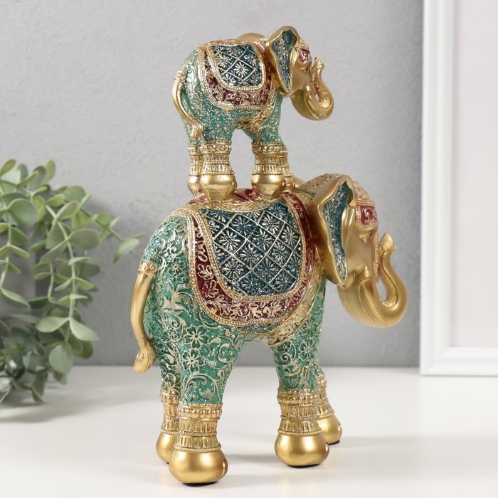 Сувенир полистоун Сувенир полистоун "Слон со слонёнком, ромашки на попоне" красно-голубой, блёстки 17х7х23 см 103258