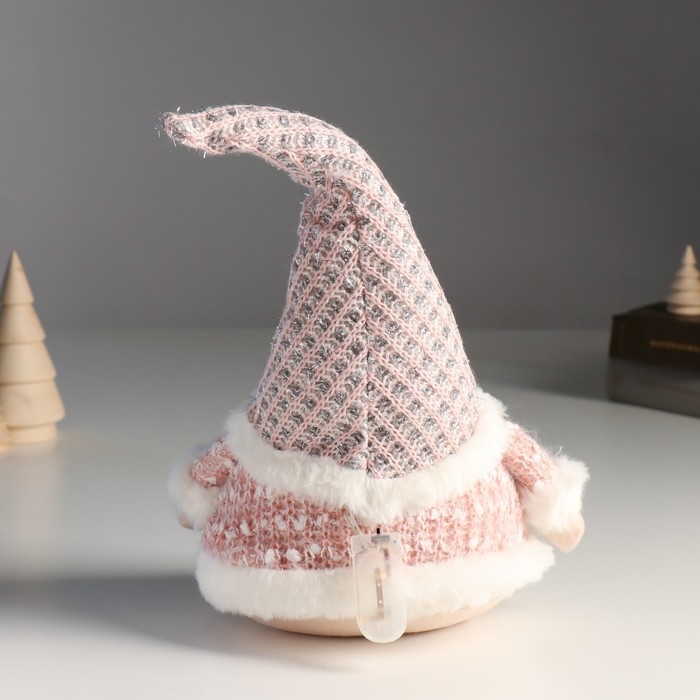 Кукла интерьерная Кукла интерьерная "Дед Мороз в розовом кафтане со звездой на колпаке" 20х13х34 см