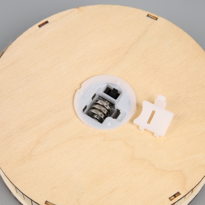 Ёлочная игрушка «Олень», от батареек, свечение тёплое белое Ёлочная игрушка «Олень», от батареек, свечение тёплое белое