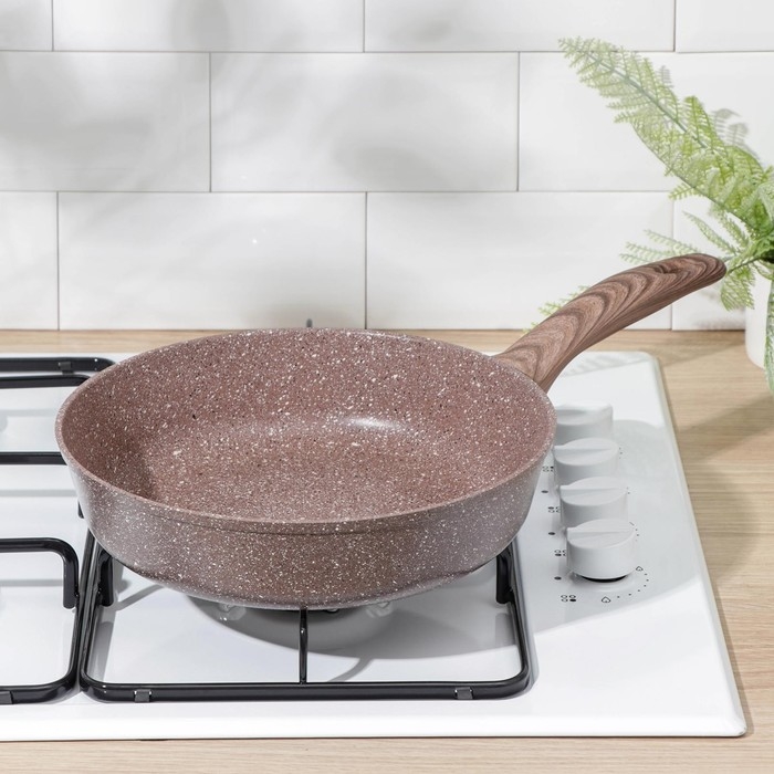 Сковорода Доляна «Брауни», d=26 см, пластиковая ручка, антипригарное покрытие, индукция