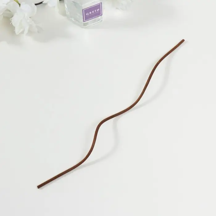 Палочка для аромадиффузора из ротанга "Волна" тёмно-коричневая 24 см