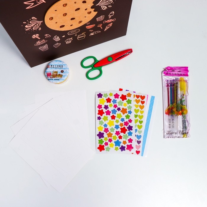 Фотоальбом на кольцах 30 листов+30 файлов Фотоальбом на кольцах 30 листов+30 файлов "Сладости" чёрные листы 31,4х25,8х5 см