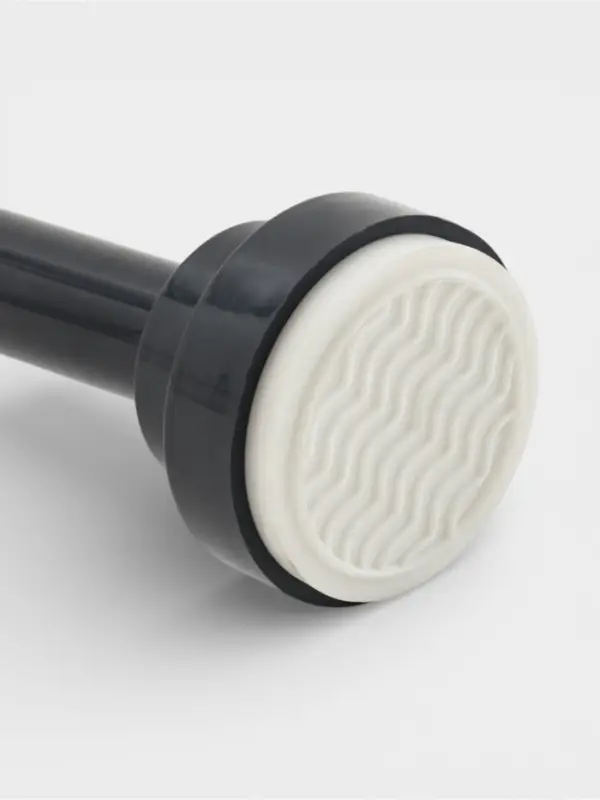 Карниз для ванной комнаты "Блеск" 116-220 см нержавеющая сталь, цвет черный