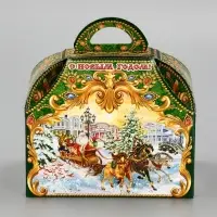 Подарочная новогодняя коробка «ЧУДО ТРОЙКА в золоте» Ларец малый, 18.5×12.5×19 см Подарочная новогодняя коробка «ЧУДО ТРОЙКА в золоте» Ларец малый, 18.5×12.5×19 см