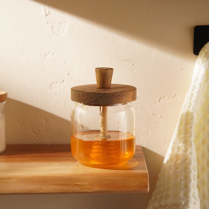 Баночка для меда с крышкой и ложкой из акации SL Home Баночка для меда с крышкой и ложкой из акации SL Home "Южная акация" 450 мл, 9х13,5 см