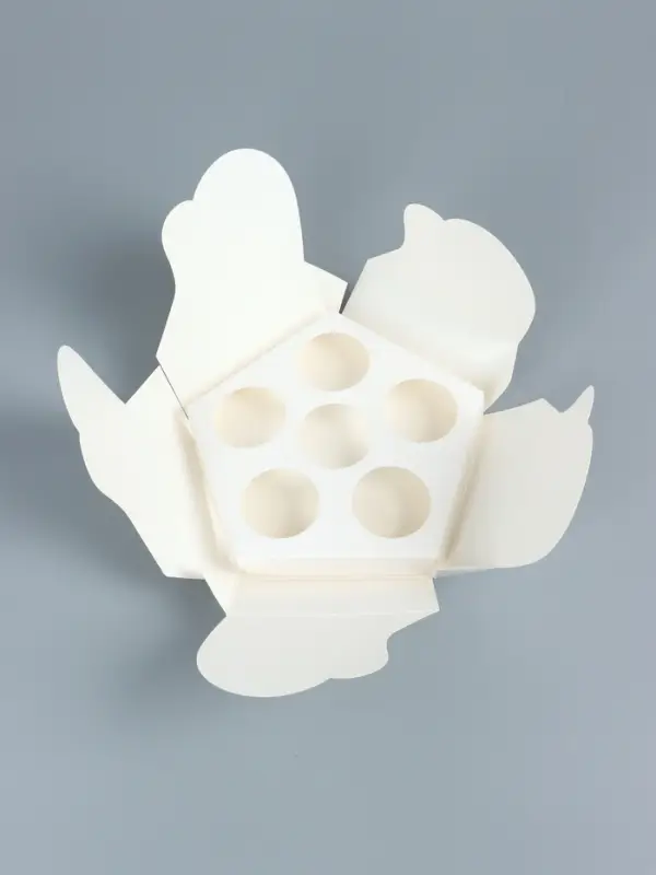 Коробка кондитерская для десертов, капкейков и трайфлов, фигурная, 18&times;18&times;5 см, белая