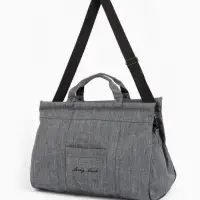 Сумка дорожная на молнии, наружный карман, длинный ремень, серая
