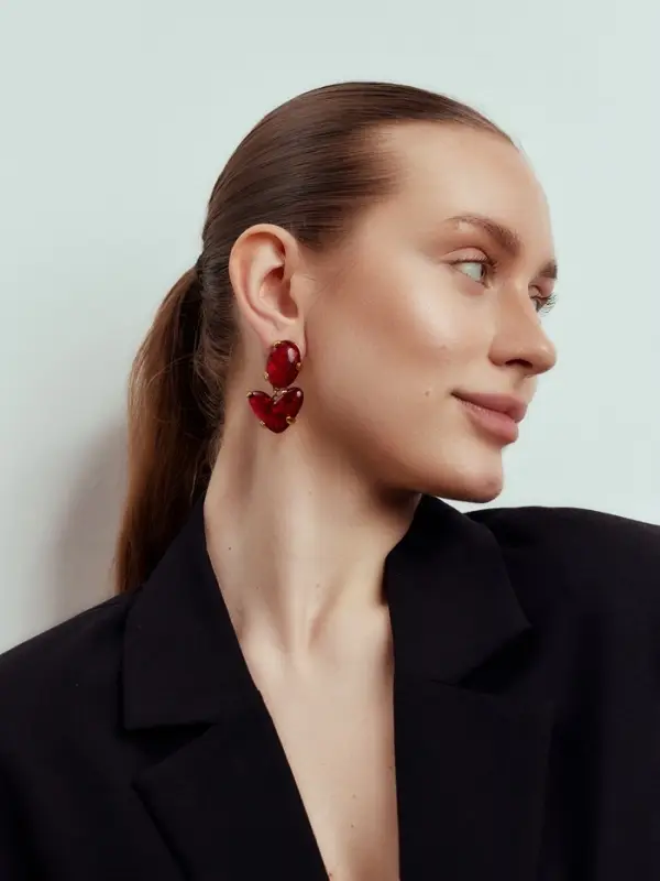 Серьги &laquo;Сердце&raquo; винтаж, красные в золоте