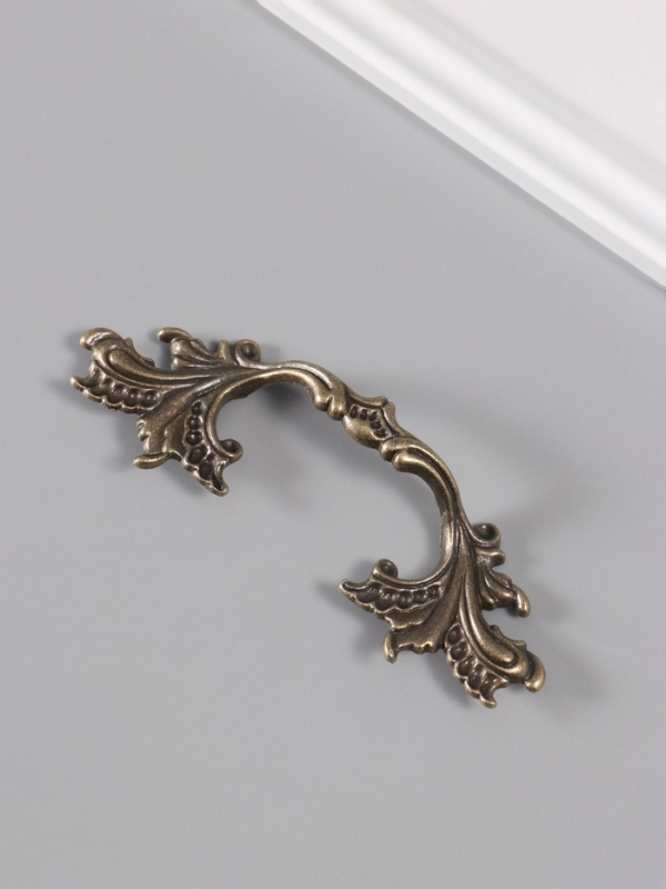 Ручка для шкатулки металл Ручка для шкатулки металл "Растительная ветвь" бронза 12,8х4 см