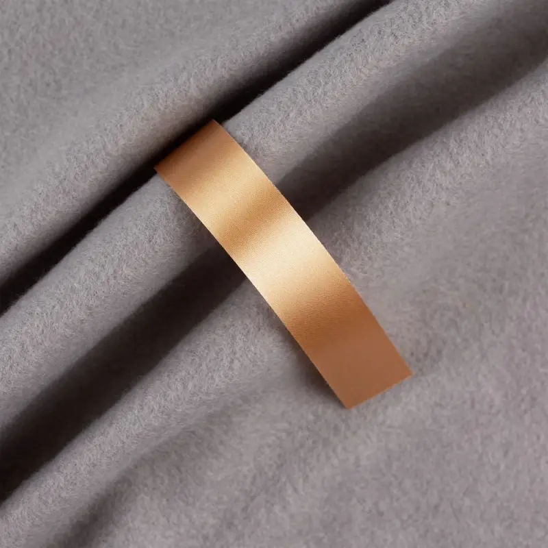 Лента сатиновая Satin 20 XXL, бежевая, 210 см Лента сатиновая Satin 20 XXL, бежевая, 210 см