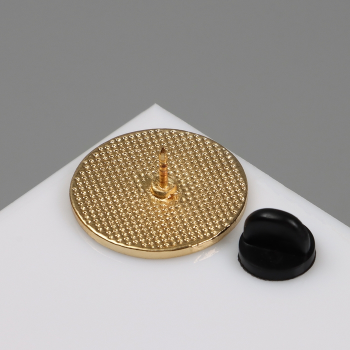 Значок «Таро» фазы Луны, цвет чёрно-белый в золоте Значок «Таро» фазы Луны, цвет чёрно-белый в золоте