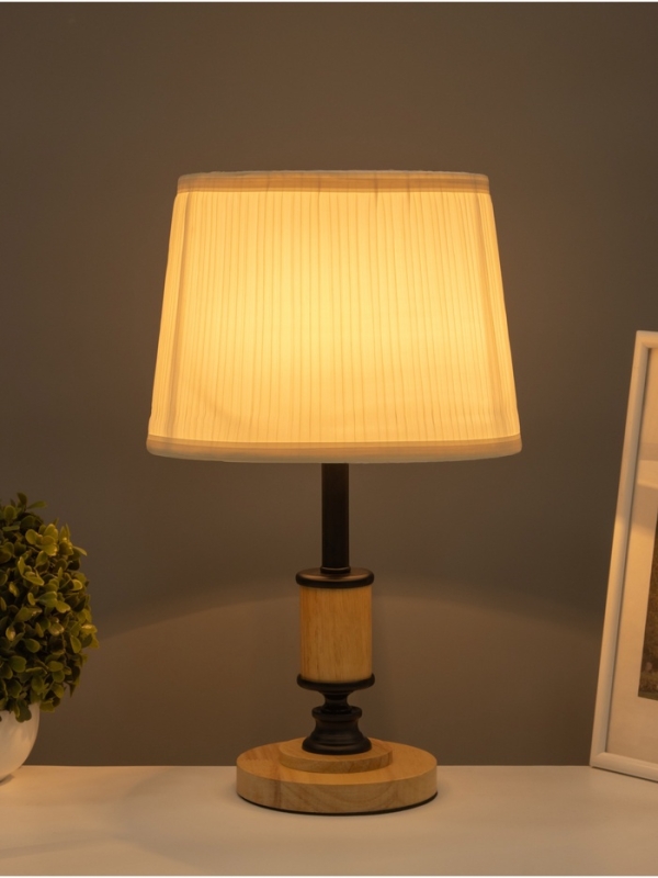 Лампа настольная BayerLux ЭКО Лампа настольная BayerLux ЭКО "Глори" 1х40Вт Е27 коричневый/черный/бежевый 26х26х43см