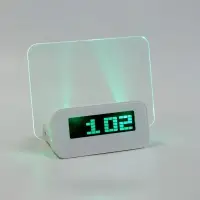 Часы - будильник электронные &laquo;Послание&raquo;, настольные, с маркером, подсветка зелёная, белые